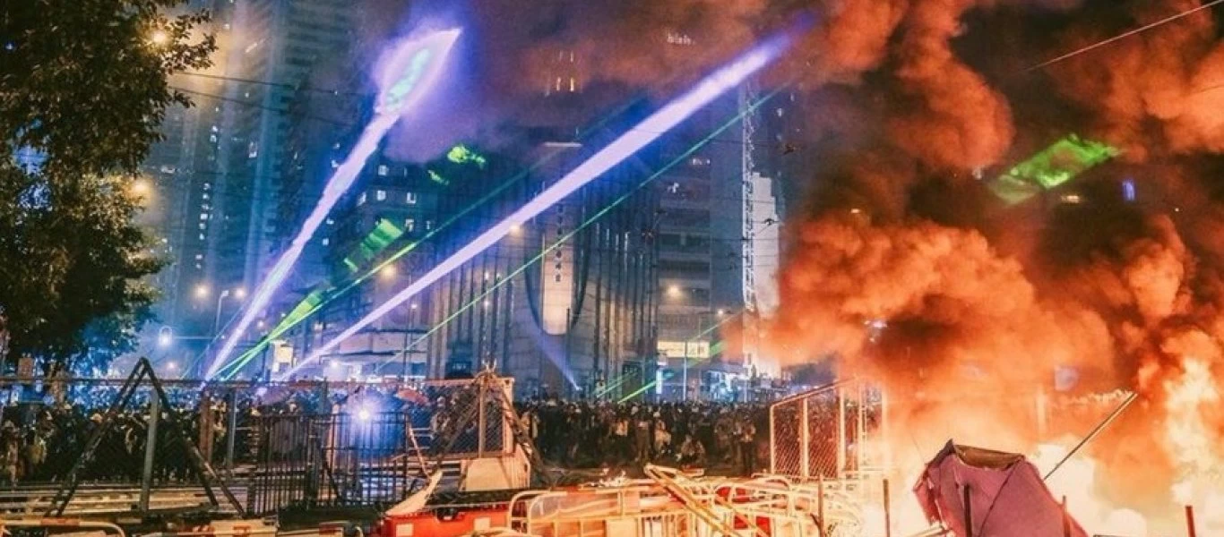 Χάος και βία στο Χονγκ Κονγκ: Τα πιο βίαια επεισόδια από την έναρξη των διαδηλώσεων